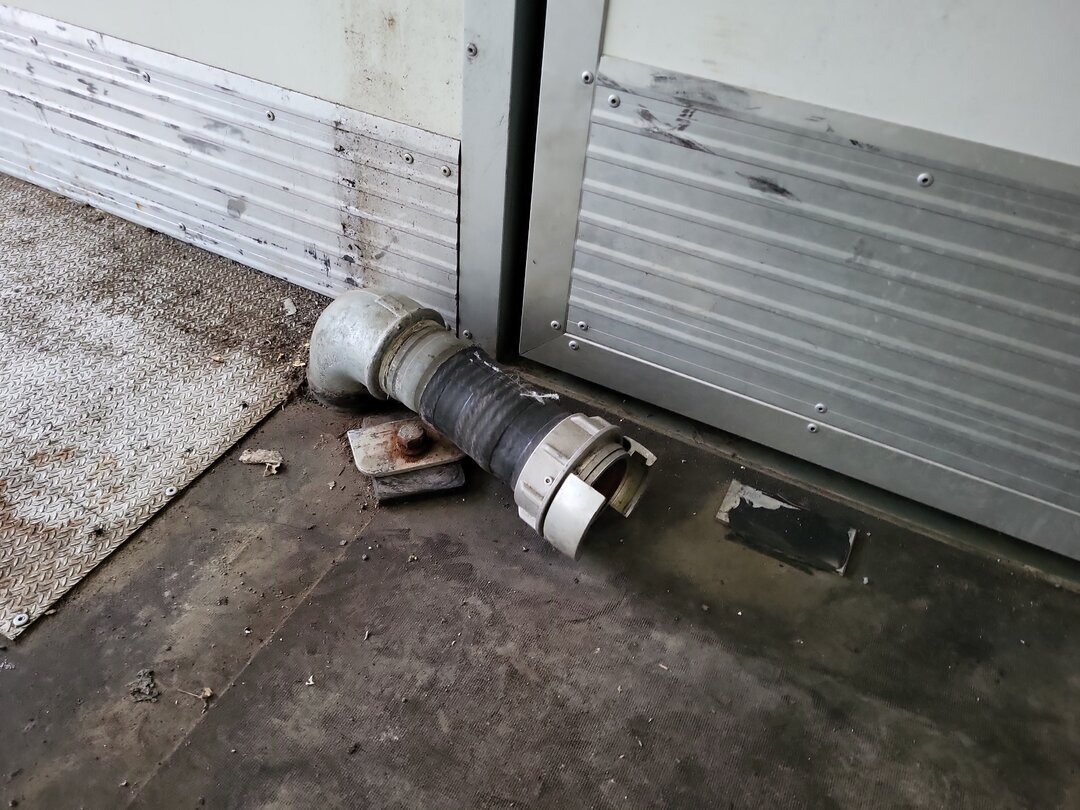 Mercedes-Benz Atego 1330 4x4 Atego 1330 4x4, Iso-Koffer mit Heizung und LBW - Camión caja cerrada: foto 2 Mercedes-Benz Atego 1330 4x4 Atego 1330 4x4, Iso-Koffer mit Heizung und LBW - Camión caja cerrada: foto 2