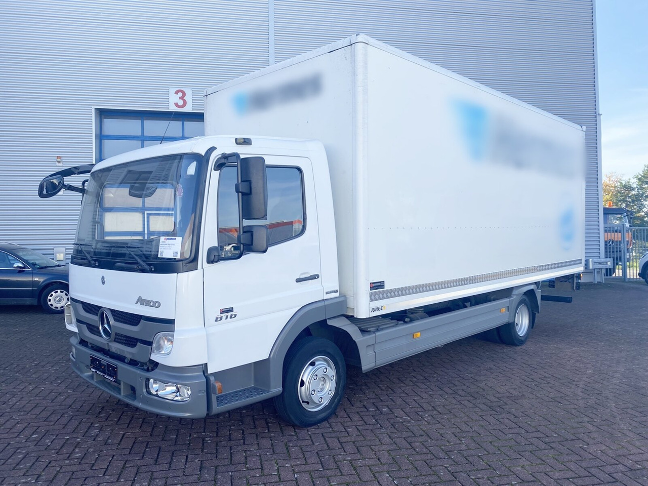 Mercedes-Benz Atego 816 4x2 Atego 816 4x2 mit Sörensen LBW - Camión caja cerrada: foto 1 Mercedes-Benz Atego 816 4x2 Atego 816 4x2 mit Sörensen LBW - Camión caja cerrada: foto 1