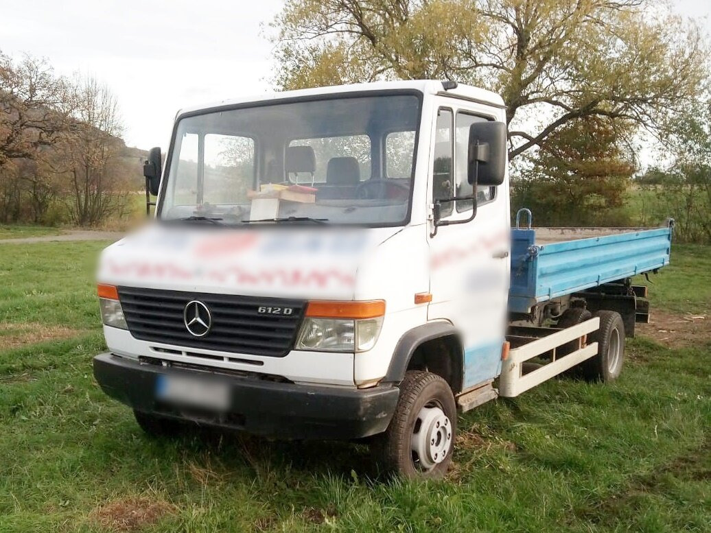 Mercedes-Benz Vario 612 DK 4x2 Vario 612 DK 4x2, Kipper-Meiller - Volquete furgoneta: foto 1 Mercedes-Benz Vario 612 DK 4x2 Vario 612 DK 4x2, Kipper-Meiller - Volquete furgoneta: foto 1