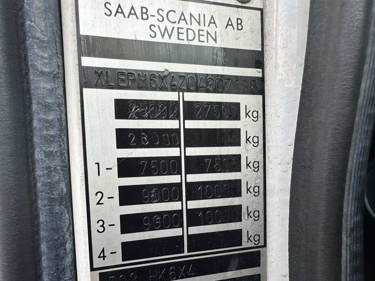 Scania P93 HK 250 6x4L P93 HK 250 6x4L, Abrollkipper - Camión multibasculante: foto 3 Scania P93 HK 250 6x4L P93 HK 250 6x4L, Abrollkipper - Camión multibasculante: foto 3