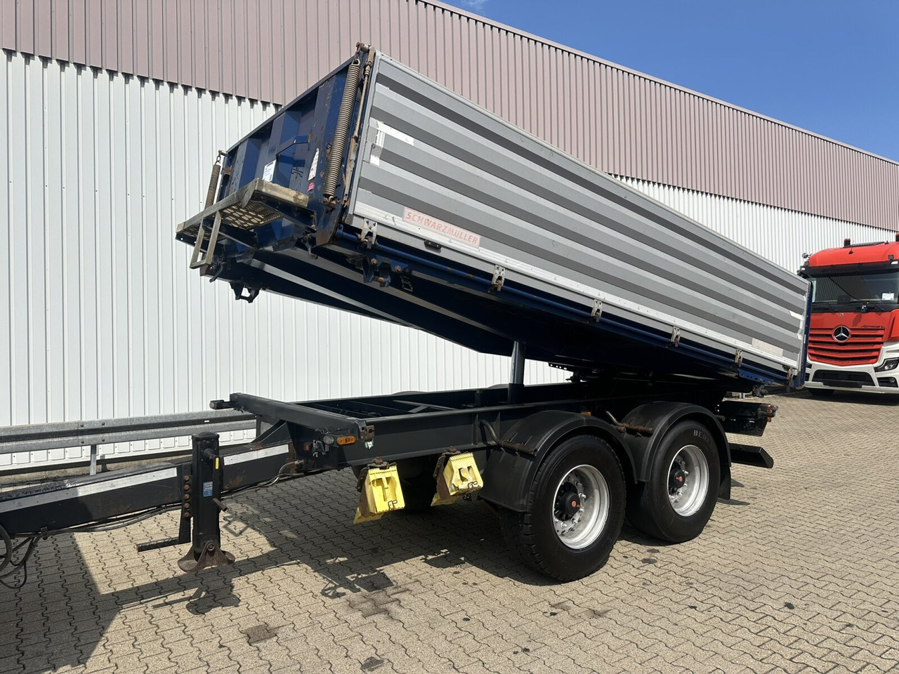 Schwarzmüller M-Serie M-Serie, Alu-Bordwände, ca. 11m³ - Remolque volquete: foto 1 Schwarzmüller M-Serie M-Serie, Alu-Bordwände, ca. 11m³ - Remolque volquete: foto 1