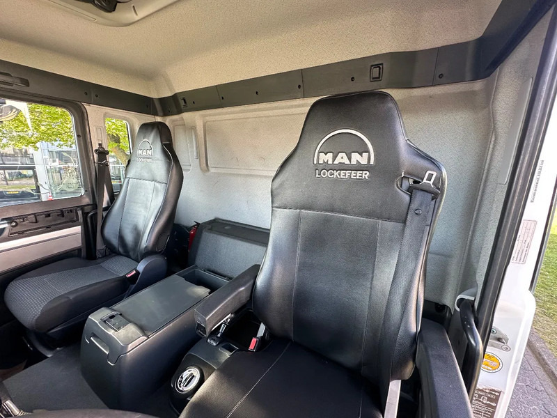 Camión frigorífico MAN TGS 18.360 FRIGOBLOCK FK25 MULTITEMP + LIFT / LADEBORDWAND 2000 KG + EURO 6 + AIRCO: foto 12 Camión frigorífico MAN TGS 18.360 FRIGOBLOCK FK25 MULTITEMP + LIFT / LADEBORDWAND 2000 KG + EURO 6 + AIRCO: foto 12