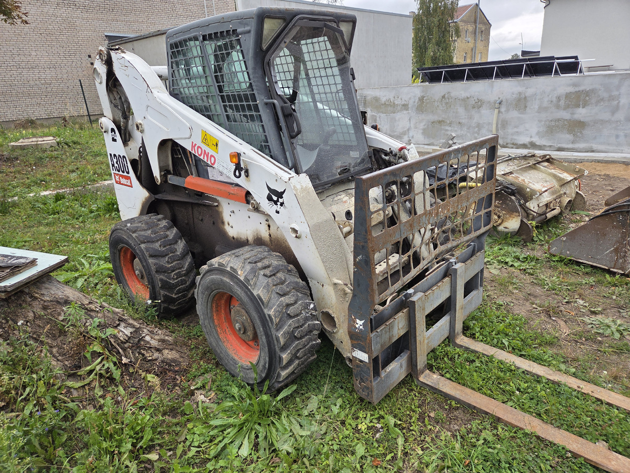BOBCAT A300 - Minicargadora: foto 1 BOBCAT A300 - Minicargadora: foto 1