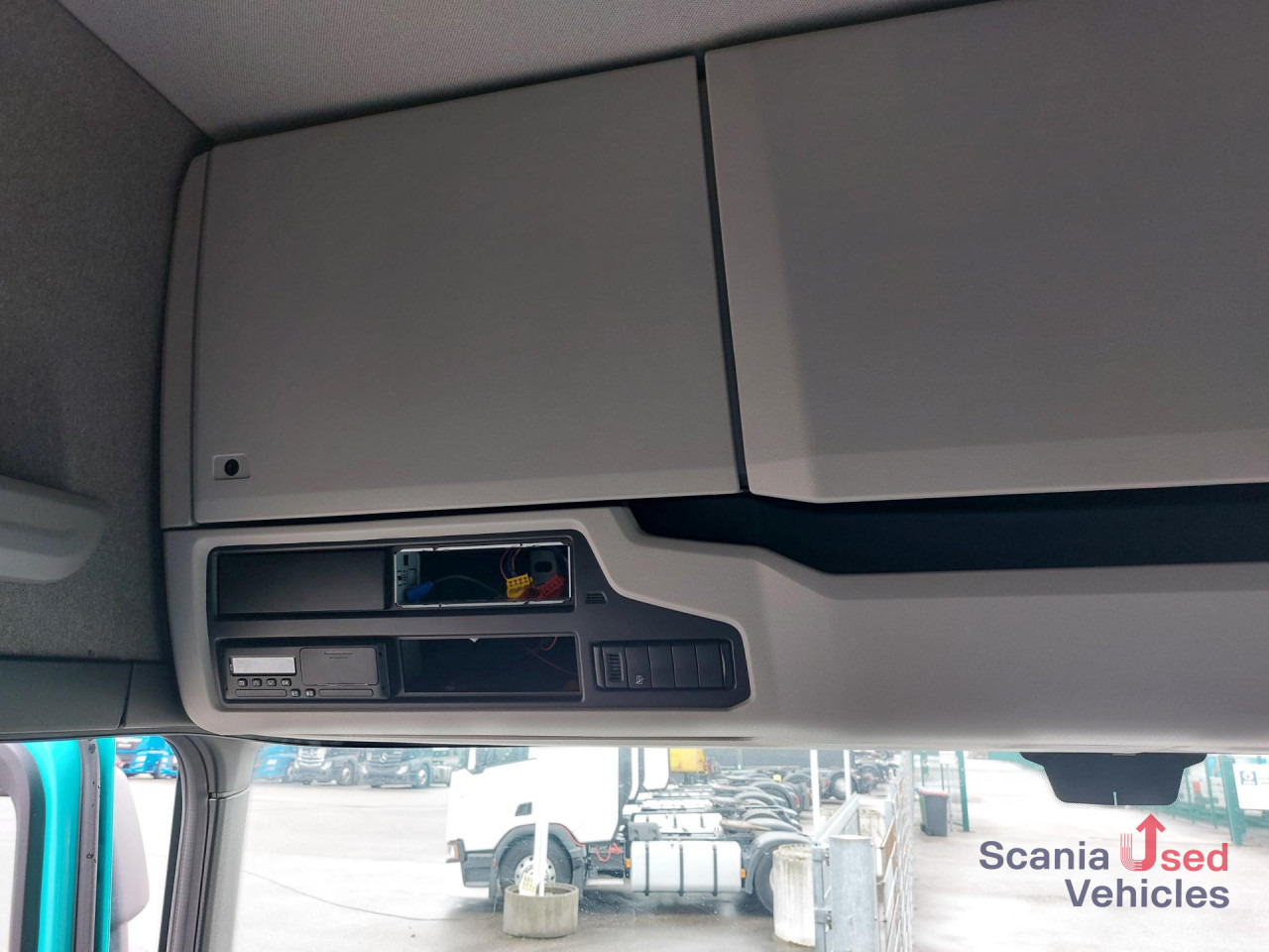 SCANIA R 450 A4x2EB Volumen Mega Jumbo Standklima Navi - Cabeza tractora: foto 2 SCANIA R 450 A4x2EB Volumen Mega Jumbo Standklima Navi - Cabeza tractora: foto 2
