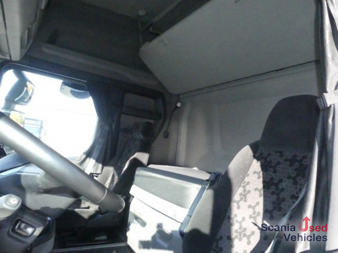 SCANIA R 460 A4x2NA Kipphydraulik New Dashboard - Cabeza tractora: foto 2 SCANIA R 460 A4x2NA Kipphydraulik New Dashboard - Cabeza tractora: foto 2