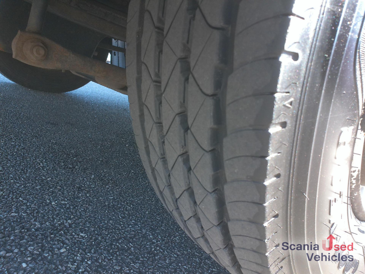IVECO ML80E 22/P Schiebegardine+LBW 1.500KG - Furgoneta con caja de lona: foto 5 IVECO ML80E 22/P Schiebegardine+LBW 1.500KG - Furgoneta con caja de lona: foto 5