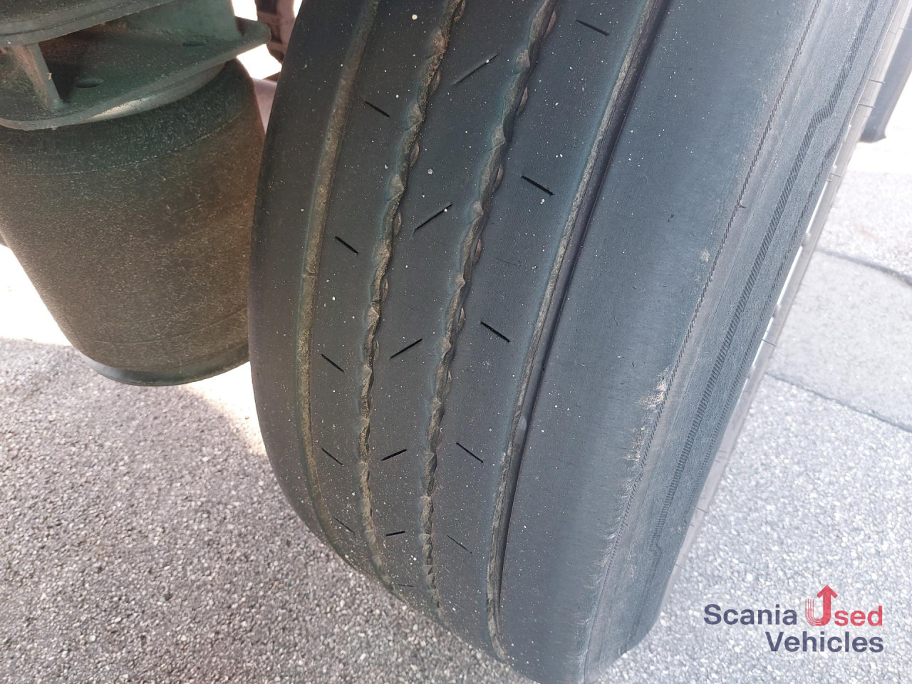 KFB Jessen ZAA Durchlader mit LBW MBB Typ C2000S - Remolque caja cerrada: foto 5 KFB Jessen ZAA Durchlader mit LBW MBB Typ C2000S - Remolque caja cerrada: foto 5