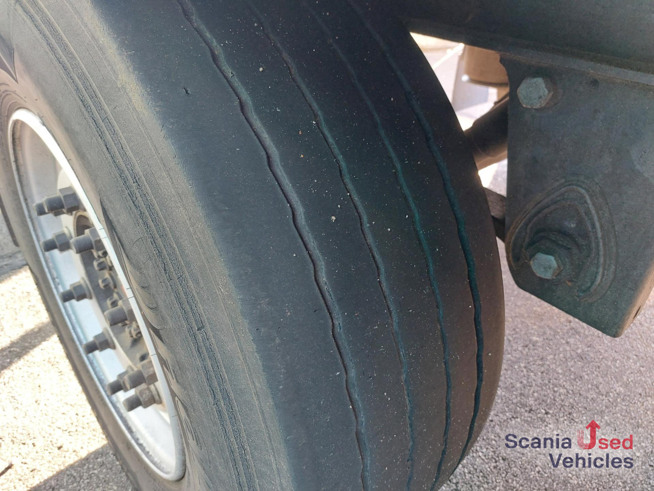 KFB Jessen ZAA Durchlader mit LBW MBB Typ C2000S - Remolque caja cerrada: foto 4 KFB Jessen ZAA Durchlader mit LBW MBB Typ C2000S - Remolque caja cerrada: foto 4