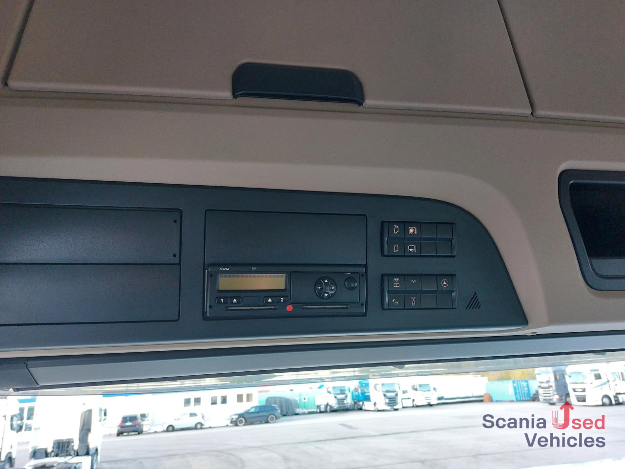 MERCEDES-BENZ 1845L Edscha - NUR KOMPLETT m. ANH.!!! - Camión lona: foto 4 MERCEDES-BENZ 1845L Edscha - NUR KOMPLETT m. ANH.!!! - Camión lona: foto 4