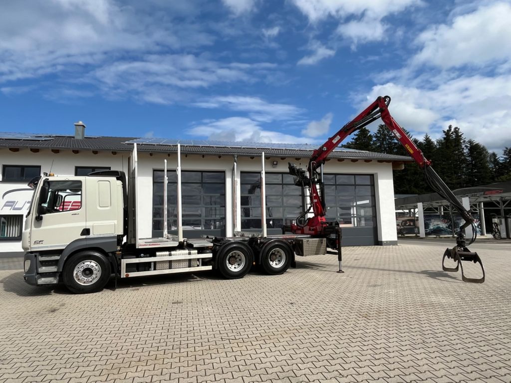 DAF CF 460 6x4 mit Riedler Holzaufb. Penz Kran 12Z - Camión forestal, Camión grúa: foto 1 DAF CF 460 6x4 mit Riedler Holzaufb. Penz Kran 12Z - Camión forestal, Camión grúa: foto 1