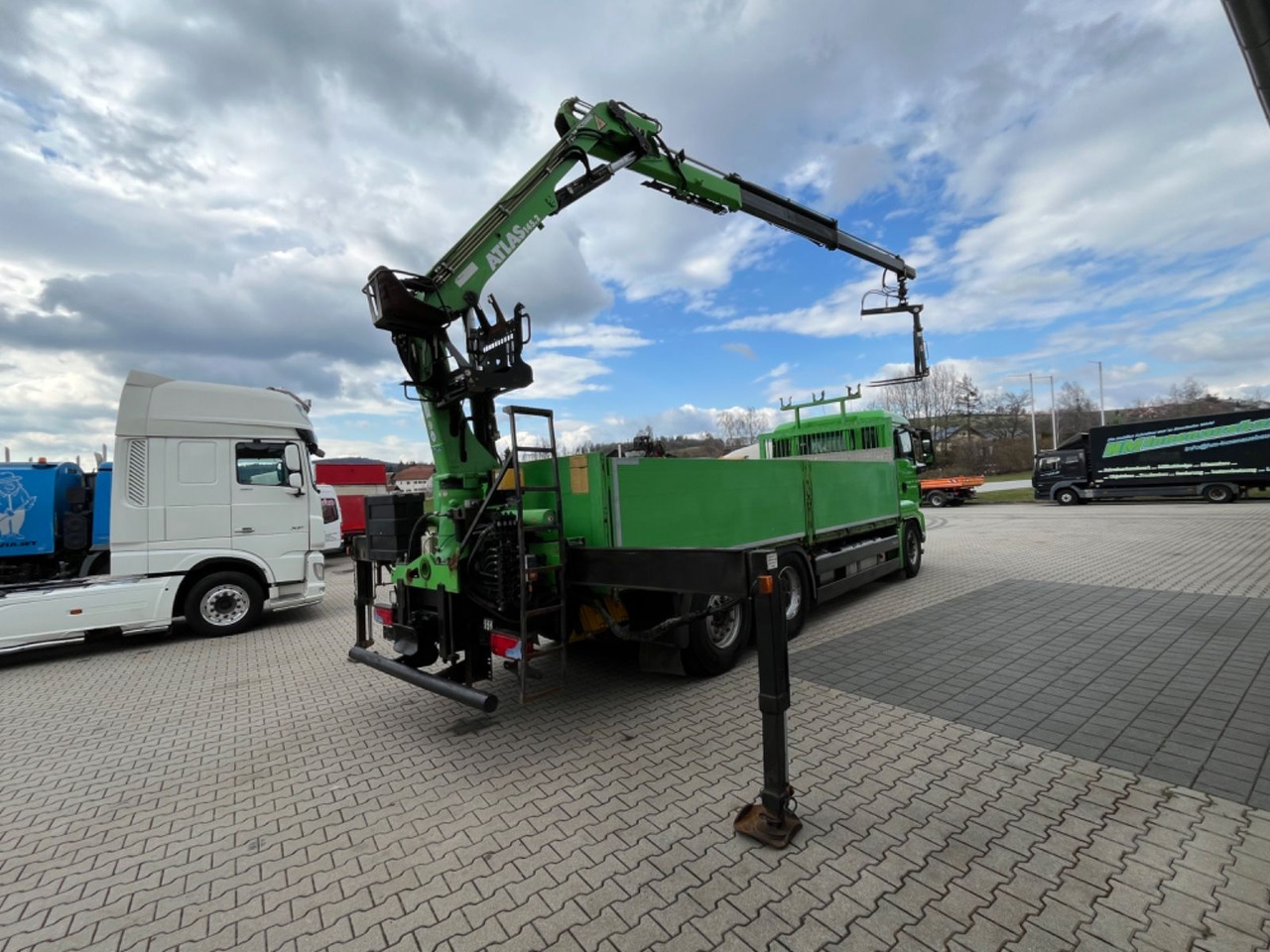 Camión caja abierta, Camión grúa MAN TGS 25.440 Baustoff Pritsche mit Atlas 165.2VE: foto 11