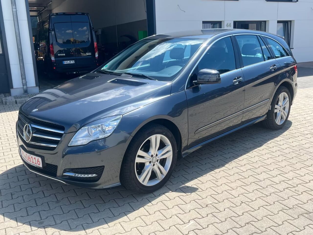 Mercedes-Benz R 350 R R 350 CDI 4Matic Sportpaket - SUV/ Todoterreno: foto 1 Mercedes-Benz R 350 R R 350 CDI 4Matic Sportpaket - SUV/ Todoterreno: foto 1