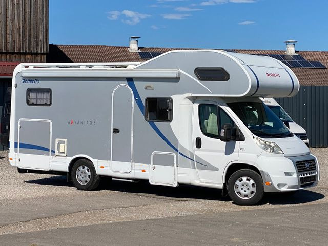 Dethleffs A 7071, Solar,SAT,AHK - Autocaravana capuchina: foto 1 Dethleffs A 7071, Solar,SAT,AHK - Autocaravana capuchina: foto 1