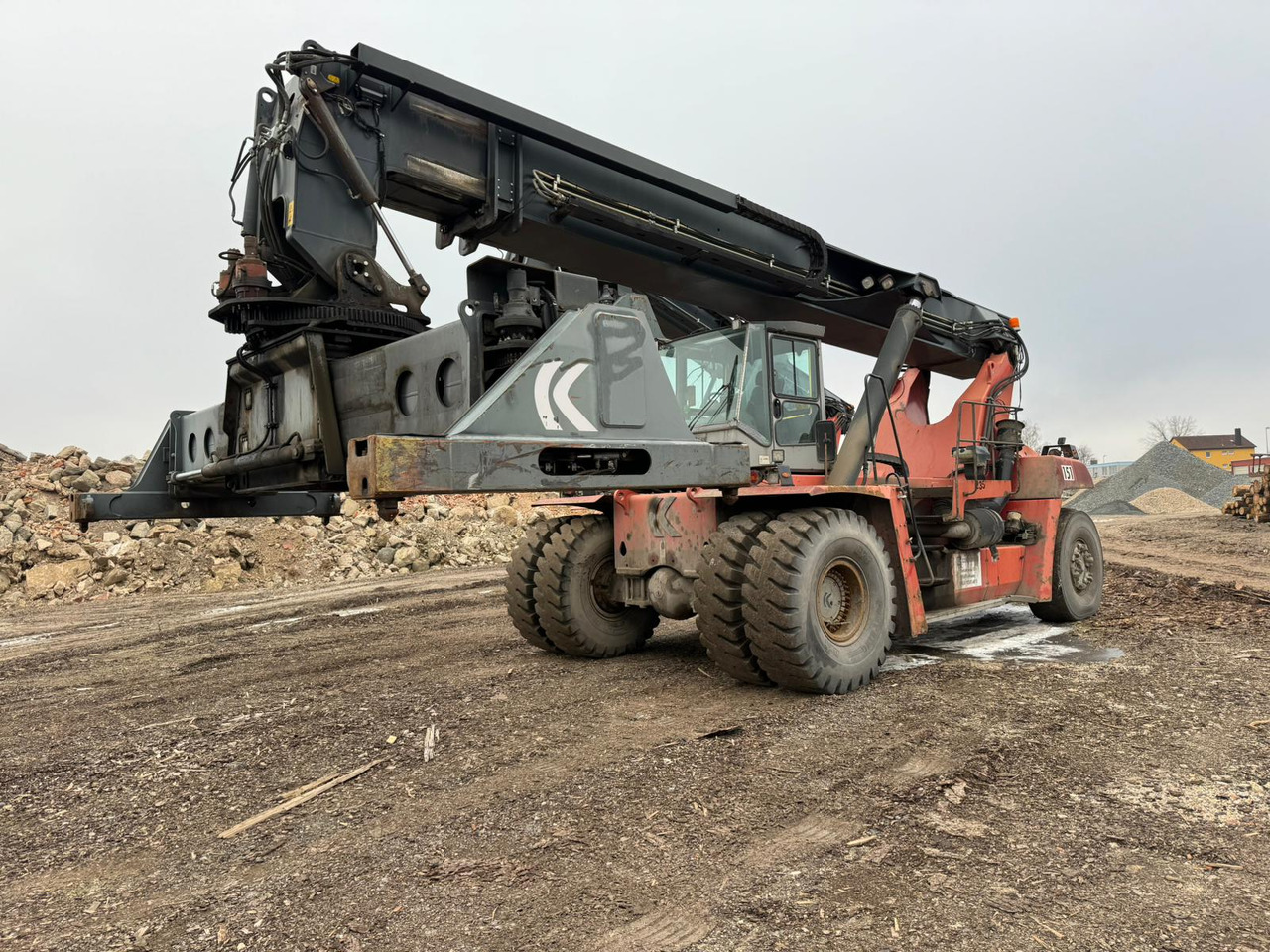 KALMAR DRF420-60S5 BJ: 2007 BStd: 32773h - Carretilla para contenedores: foto 5 KALMAR DRF420-60S5 BJ: 2007 BStd: 32773h - Carretilla para contenedores: foto 5