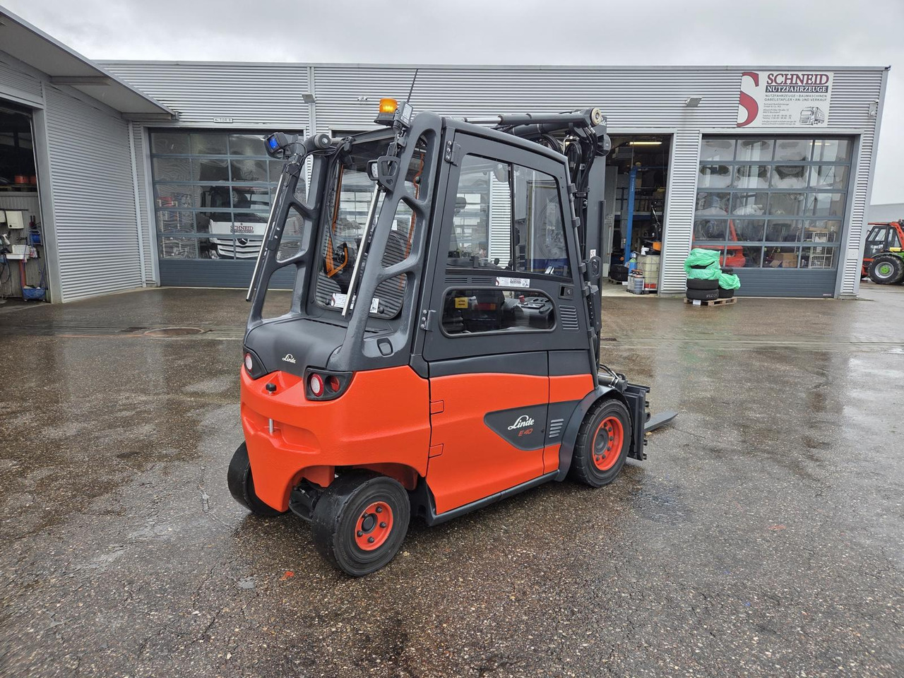 LINDE E40-600 Triplex Elektro Klammergabel - Carretilla elevadora eléctrica: foto 3 LINDE E40-600 Triplex Elektro Klammergabel - Carretilla elevadora eléctrica: foto 3