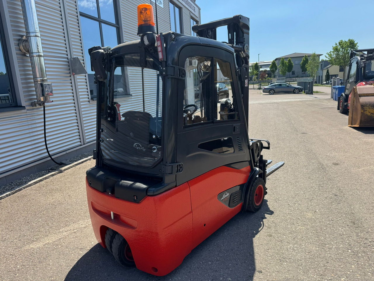 Linde E20L-02 Triplex Elektro Zinkenverstellgerät - Carretilla elevadora eléctrica: foto 3 Linde E20L-02 Triplex Elektro Zinkenverstellgerät - Carretilla elevadora eléctrica: foto 3