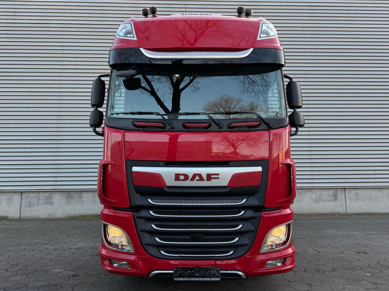 DAF XF 430 SSC / 13 LTR Engine / 3 In Stock! / Roof Klima / TUV:: 11-2025 / Belgium Truck - Cabeza tractora: foto 4 DAF XF 430 SSC / 13 LTR Engine / 3 In Stock! / Roof Klima / TUV:: 11-2025 / Belgium Truck - Cabeza tractora: foto 4