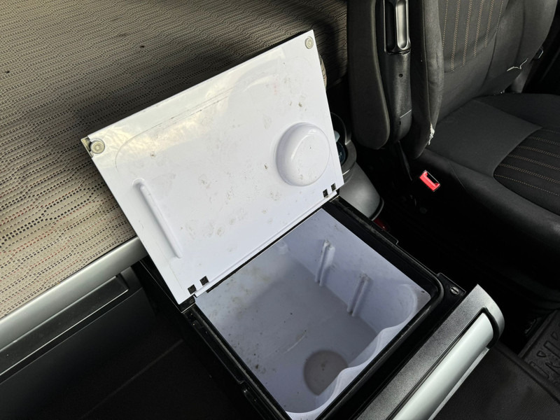 Cabeza tractora DAF XF 480 SC / 2 Tanks / 2 Beds / Refrigerator: foto 13