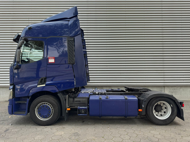 Renault T 430 / 2 Tanks / Refrigerator / Euro 6 - Cabeza tractora: foto 5 Renault T 430 / 2 Tanks / Refrigerator / Euro 6 - Cabeza tractora: foto 5