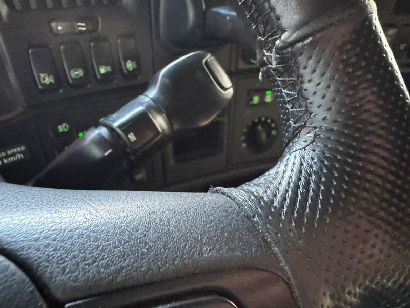 Cabeza tractora Scania R580 / V8 / 6X4 / HighLine / Retarder / NL Truck: foto 20 Cabeza tractora Scania R580 / V8 / 6X4 / HighLine / Retarder / NL Truck: foto 20