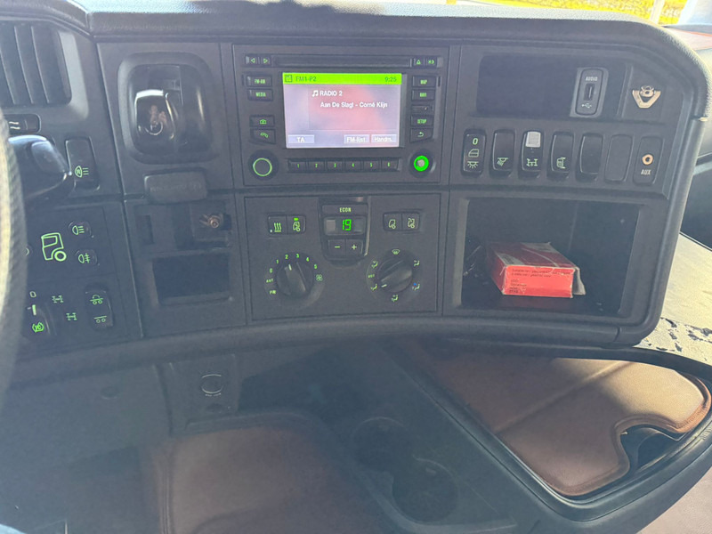 Cabeza tractora Scania R580 / V8 / 6X4 / HighLine / Retarder / NL Truck: foto 19 Cabeza tractora Scania R580 / V8 / 6X4 / HighLine / Retarder / NL Truck: foto 19