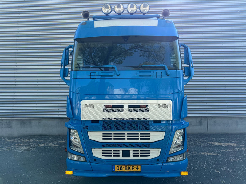 Volvo FH 460 / I-Shift / 2 Tanks / Tuv: 2-2026 / NL Truck - Cabeza tractora: foto 4 Volvo FH 460 / I-Shift / 2 Tanks / Tuv: 2-2026 / NL Truck - Cabeza tractora: foto 4