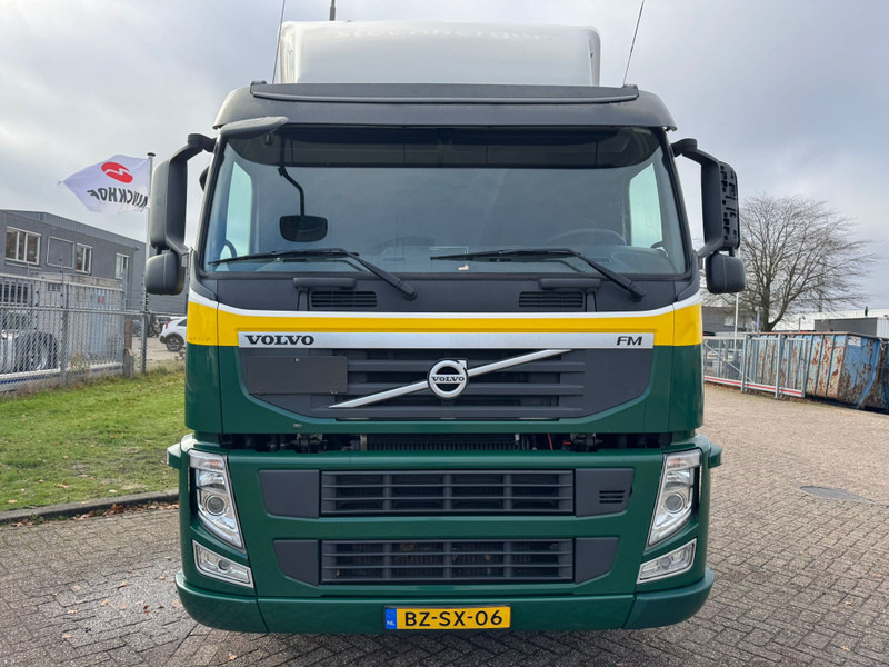Volvo FM 330 / I-Shift / Euro 5 / TUV: 6-2025 / NL Truck - Cabeza tractora: foto 5 Volvo FM 330 / I-Shift / Euro 5 / TUV: 6-2025 / NL Truck - Cabeza tractora: foto 5
