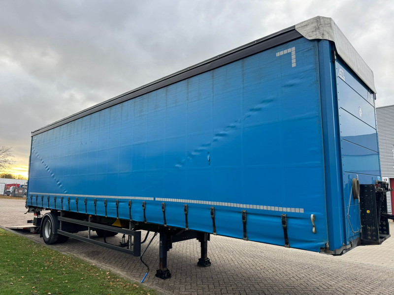 System 1-Axel / Tail Lift 2500 KG / Open Roof / Belgium Trailer - Semirremolque lona: foto 3 System 1-Axel / Tail Lift 2500 KG / Open Roof / Belgium Trailer - Semirremolque lona: foto 3