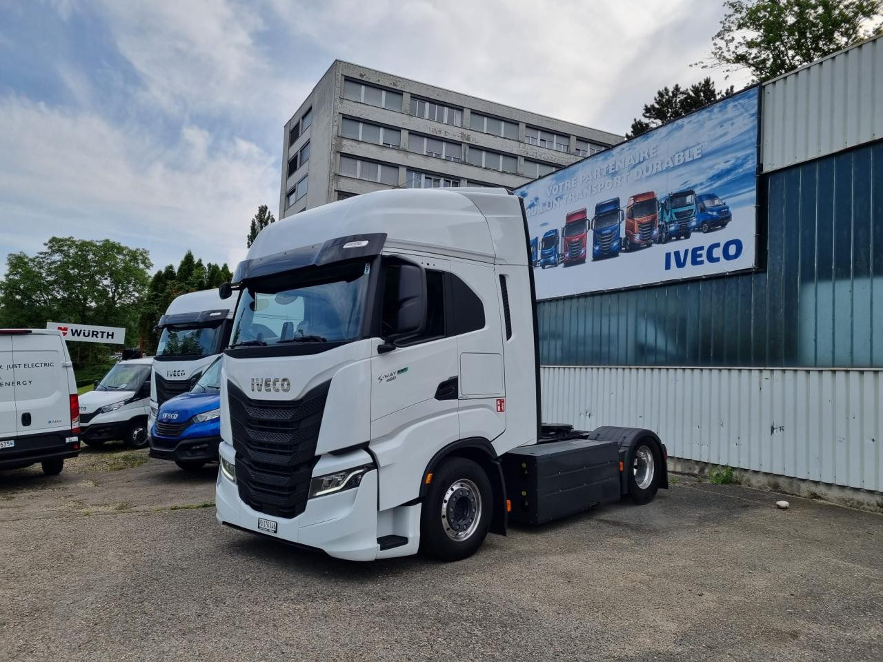 IVECO S-Way AS440S46T/FP CNG - Cabeza tractora: foto 3 IVECO S-Way AS440S46T/FP CNG - Cabeza tractora: foto 3