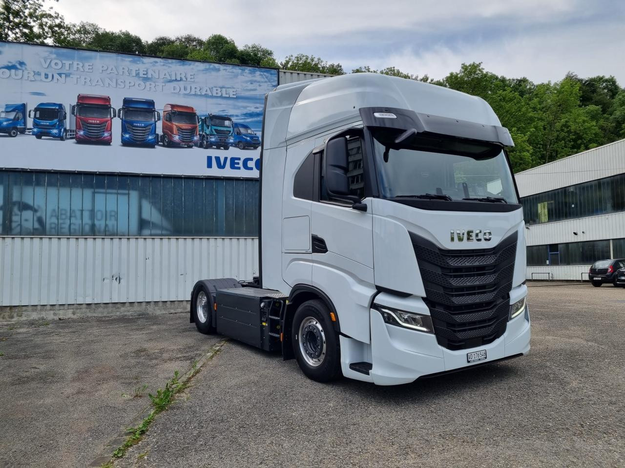 IVECO S-Way AS440S46T/FP CNG - Cabeza tractora: foto 1 IVECO S-Way AS440S46T/FP CNG - Cabeza tractora: foto 1