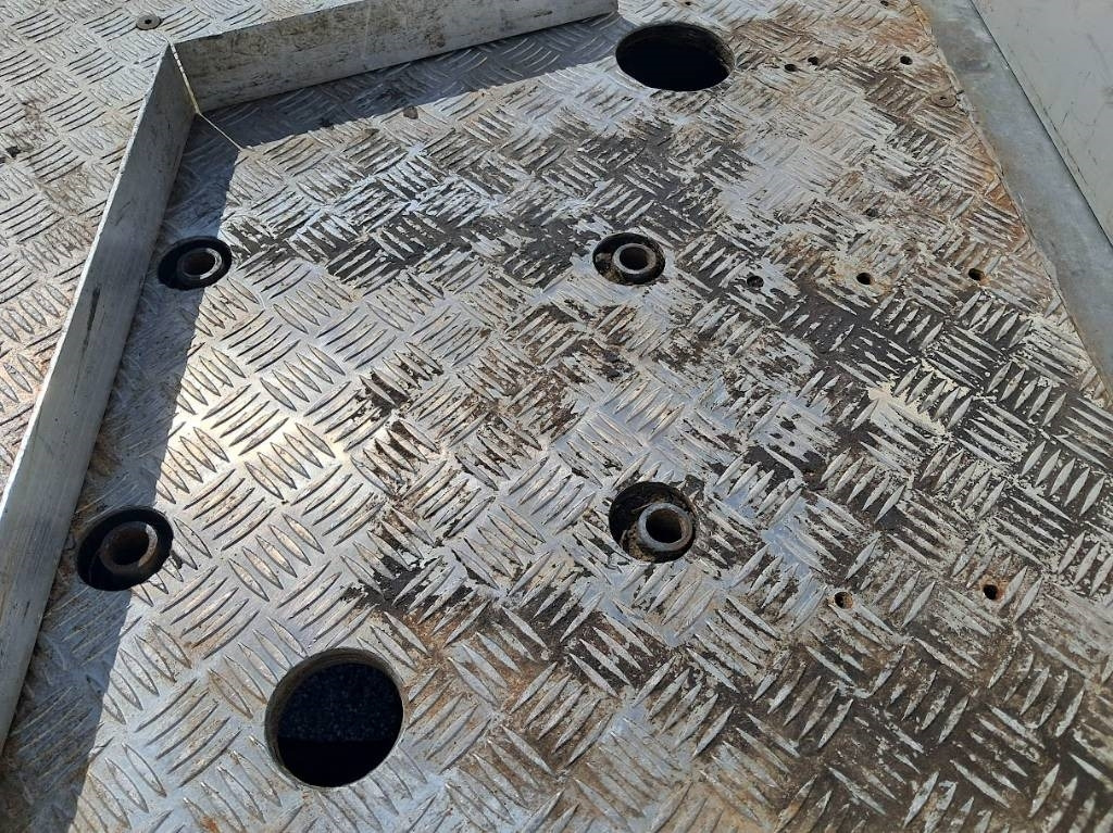 Camión caja abierta Iveco Daily 70 C17 Doppel 3.0: foto 8 Camión caja abierta Iveco Daily 70 C17 Doppel 3.0: foto 8