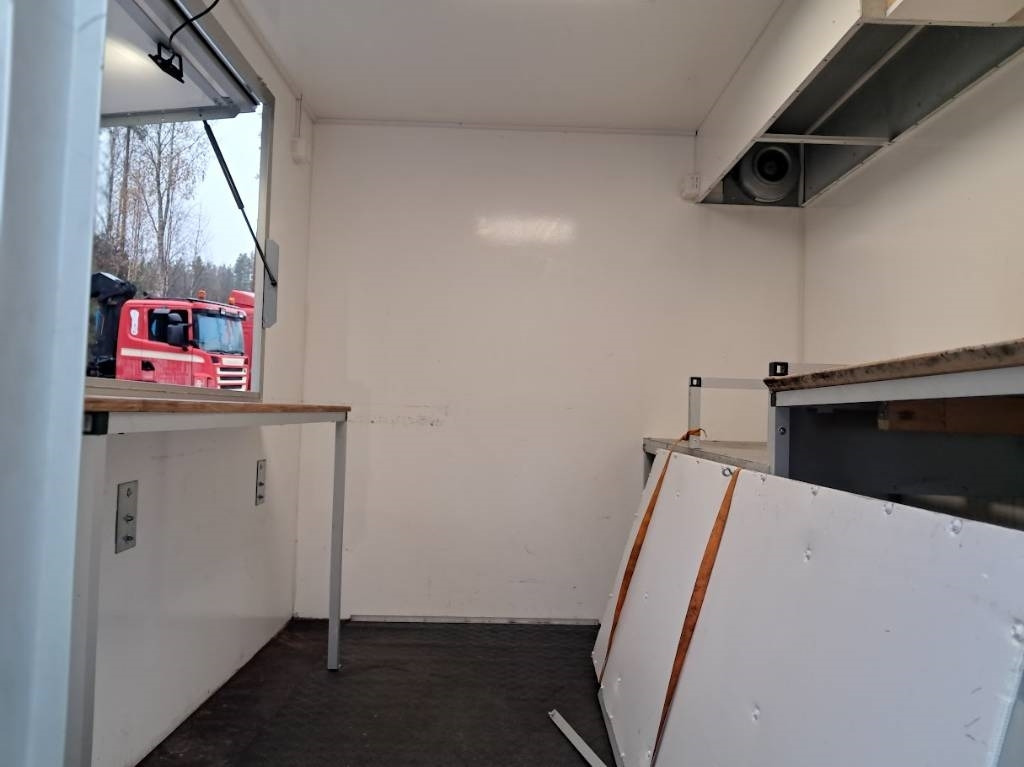 JJ-Trailer MV 3000FB Myyntivaunu - Remolque de coche: foto 3 JJ-Trailer MV 3000FB Myyntivaunu - Remolque de coche: foto 3