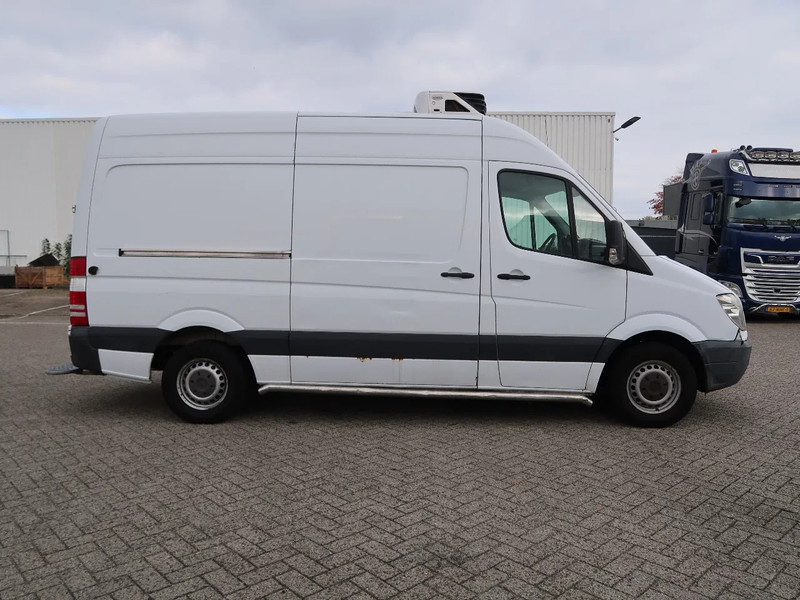Mercedes-Benz Sprinter 311 CDI, L2H2, Manual, Carrier, TUV, NL Van, Top! - Furgoneta frigorifica: foto 3 Mercedes-Benz Sprinter 311 CDI, L2H2, Manual, Carrier, TUV, NL Van, Top! - Furgoneta frigorifica: foto 3