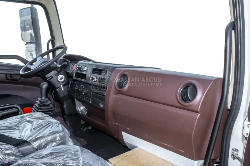 Hino 500 FD 4x2 Chassis - Camión chasis: foto 4 Hino 500 FD 4x2 Chassis - Camión chasis: foto 4