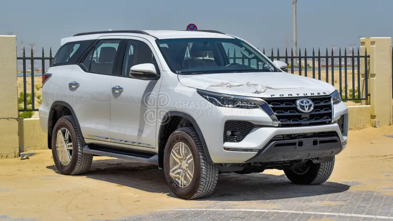 Toyota Fortuner 4x4 - SUV/ Todoterreno: foto 3 Toyota Fortuner 4x4 - SUV/ Todoterreno: foto 3