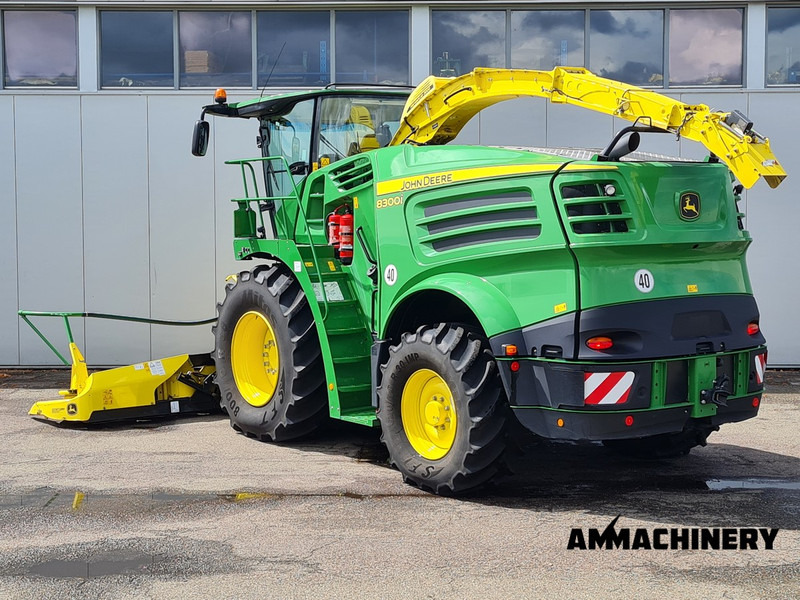 John Deere 8300 pro drive - Cosechadora de forraje: foto 4 John Deere 8300 pro drive - Cosechadora de forraje: foto 4