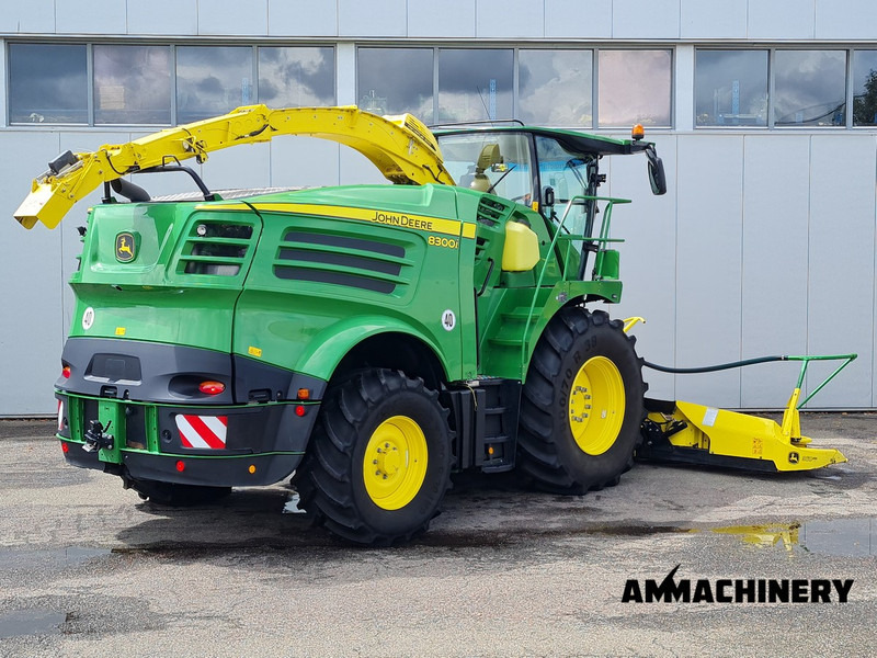 John Deere 8300 pro drive - Cosechadora de forraje: foto 5 John Deere 8300 pro drive - Cosechadora de forraje: foto 5