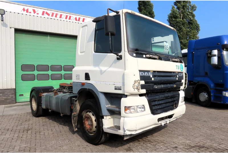 DAF 85.430 Manual - Cabeza tractora: foto 1 DAF 85.430 Manual - Cabeza tractora: foto 1