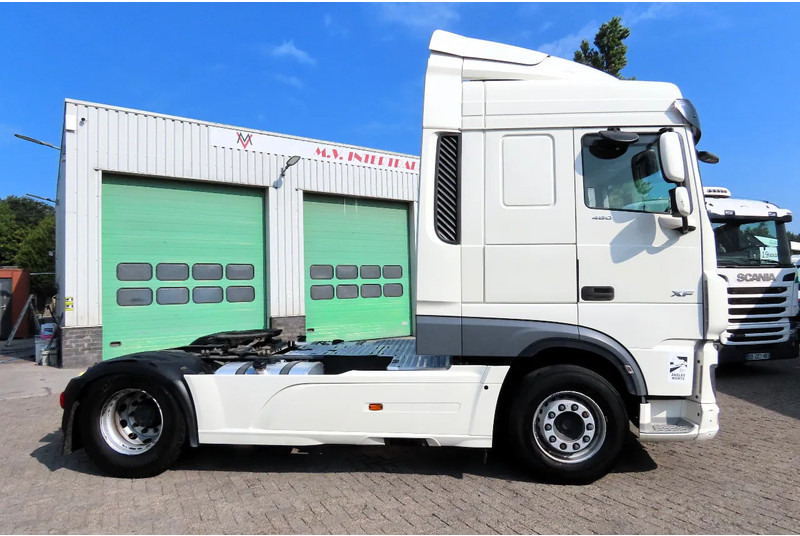 DAF XF 480 2 tanks, euro 6D RETARDER, PARKING AIRCO, FRIGO - Cabeza tractora: foto 4 DAF XF 480 2 tanks, euro 6D RETARDER, PARKING AIRCO, FRIGO - Cabeza tractora: foto 4