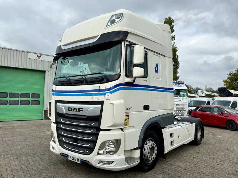 DAF XF 530 550! PARKING AIRCO, FRIGO, FULL AIR, SUPER FRANCE TRUCK! - Cabeza tractora: foto 1 DAF XF 530 550! PARKING AIRCO, FRIGO, FULL AIR, SUPER FRANCE TRUCK! - Cabeza tractora: foto 1