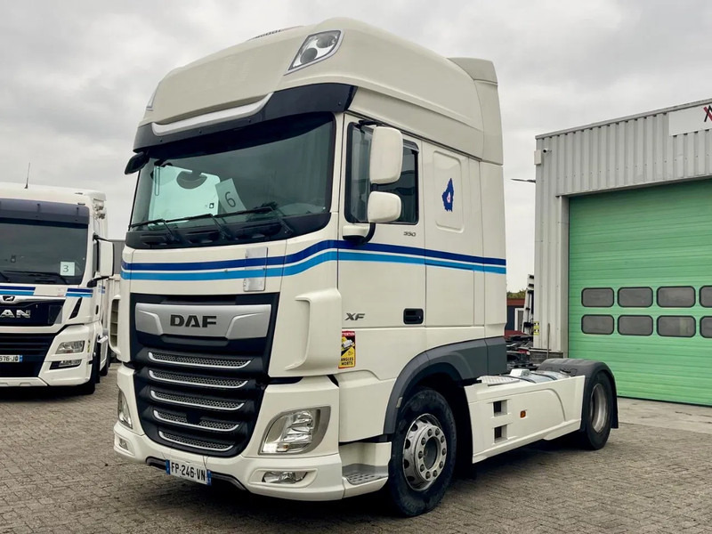DAF XF 530 550!! PARKING AIRCO, FRIGO, FULL AIR, SUPER FRANCE TRUCK! - Cabeza tractora: foto 1 DAF XF 530 550!! PARKING AIRCO, FRIGO, FULL AIR, SUPER FRANCE TRUCK! - Cabeza tractora: foto 1