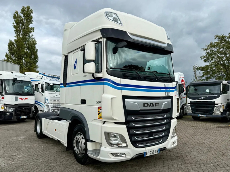 DAF XF 530 550! PARKING AIRCO, FRIGO, FULL AIR, SUPER FRANCE TRUCK! - Cabeza tractora: foto 3 DAF XF 530 550! PARKING AIRCO, FRIGO, FULL AIR, SUPER FRANCE TRUCK! - Cabeza tractora: foto 3