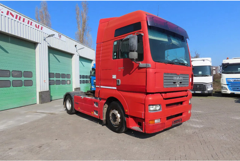 MAN TGA 18.460 Manual injection (euro2), Manual gearbox - Cabeza tractora: foto 1 MAN TGA 18.460 Manual injection (euro2), Manual gearbox - Cabeza tractora: foto 1