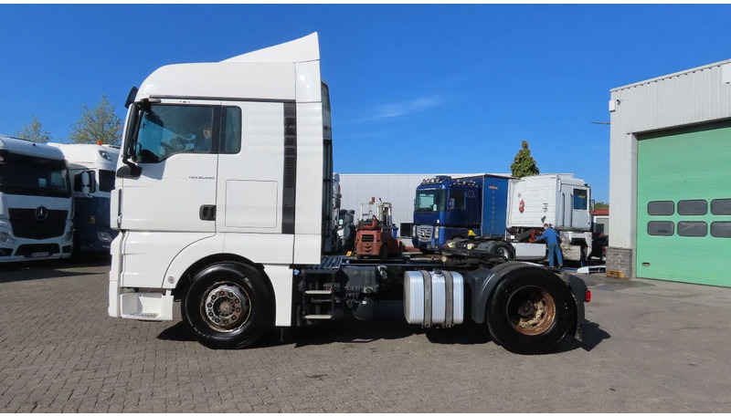 MAN TGX 14.440 RETARDER, 2 tanks, GREAT CONDITION! - Cabeza tractora: foto 4 MAN TGX 14.440 RETARDER, 2 tanks, GREAT CONDITION! - Cabeza tractora: foto 4