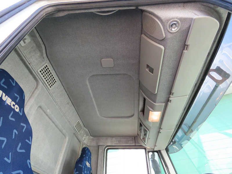 Camión caja cerrada Iveco Stralis 310 8 meter box! Retarder, Great condition!: foto 17