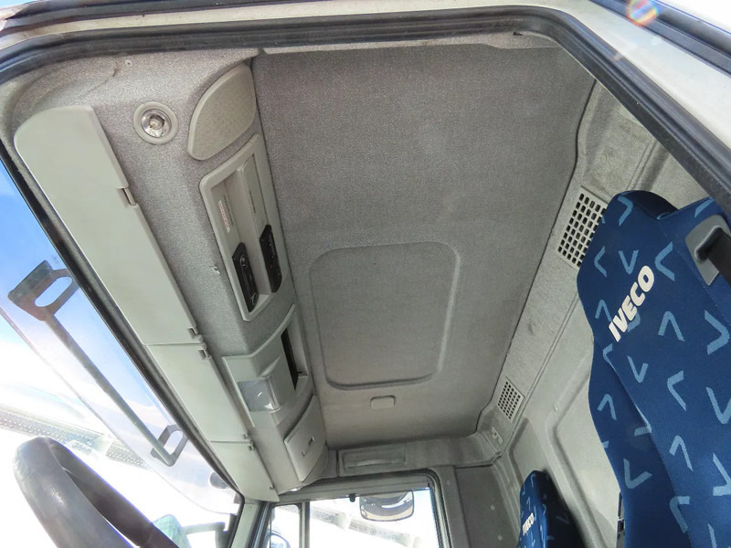 Camión caja cerrada Iveco Stralis 310 8 meter box! Retarder, Great condition!: foto 16