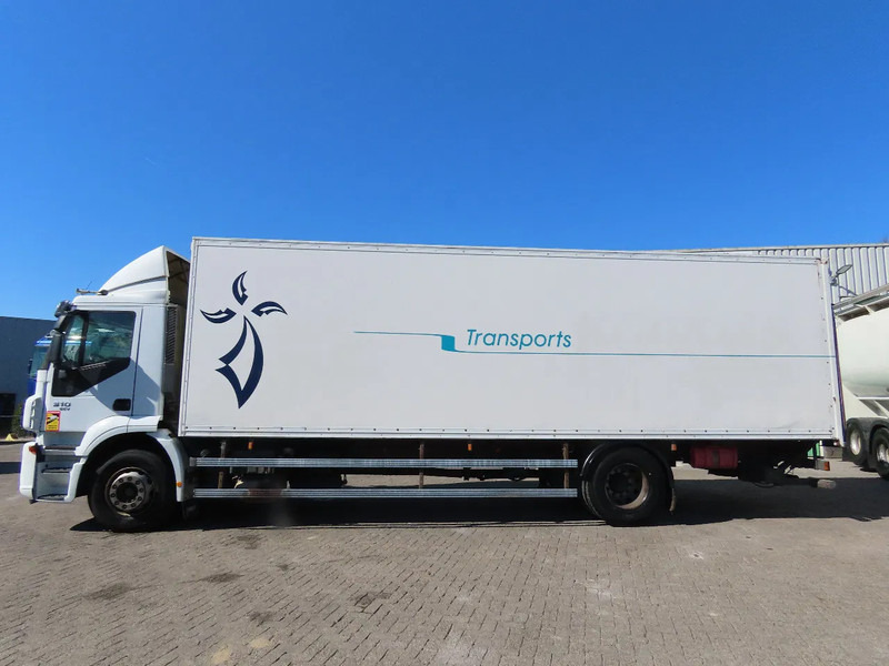 Iveco Stralis 310 EEV . 8 meter box! Retarder, Great condition! - Camión caja cerrada: foto 4 Iveco Stralis 310 EEV . 8 meter box! Retarder, Great condition! - Camión caja cerrada: foto 4
