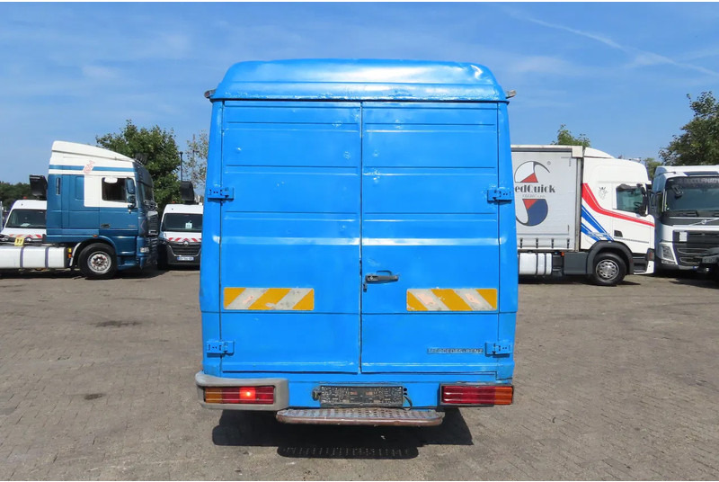 Furgón Mercedes-Benz Vario 812D: foto 6