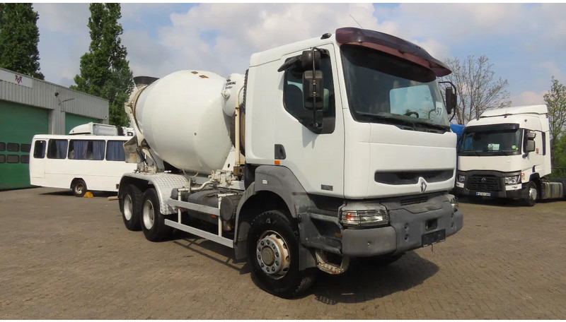 Renault Kerax 370 6X6! 10M3, FULL SPRIG. GREAT CONDITON! - Camión hormigonera: foto 4 Renault Kerax 370 6X6! 10M3, FULL SPRIG. GREAT CONDITON! - Camión hormigonera: foto 4