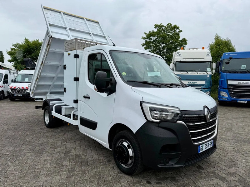 Renault Master 2021, 3 seats, Great condition, ! EURO 6 - Volquete furgoneta: foto 2 Renault Master 2021, 3 seats, Great condition, ! EURO 6 - Volquete furgoneta: foto 2